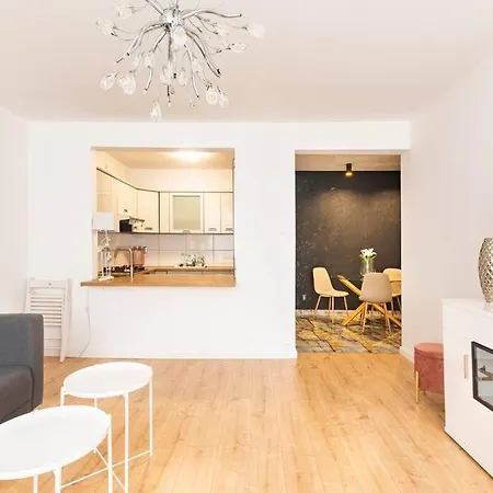 Sunny Apartment, Monte Cassino * סופוט